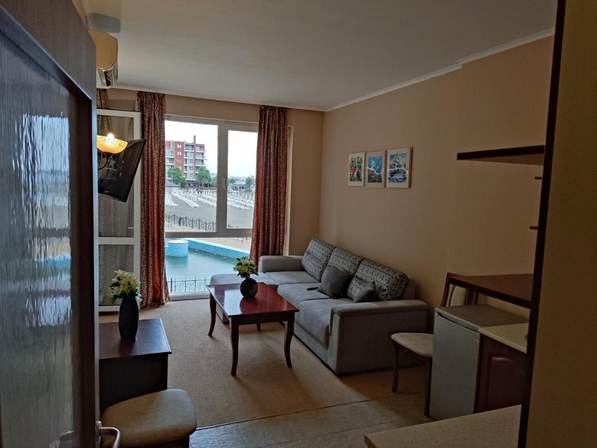 Феста Поморие Първа Линия Exterior foto